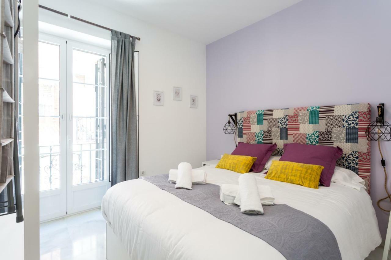 Uniko Home Sevilla Bagian luar foto