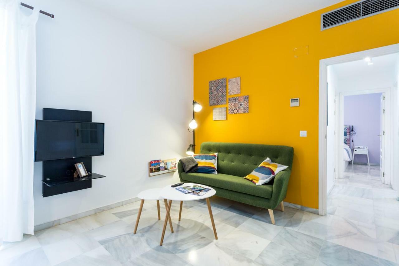 Uniko Home Sevilla Bagian luar foto