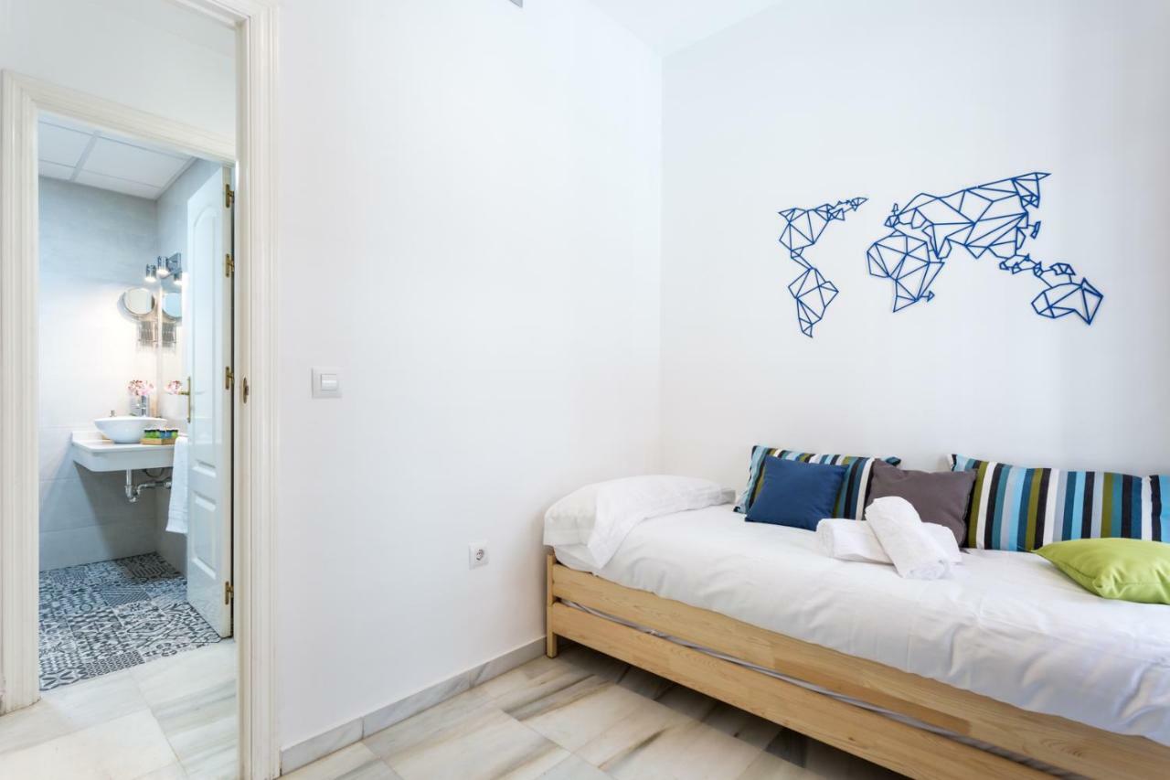 Uniko Home Sevilla Bagian luar foto